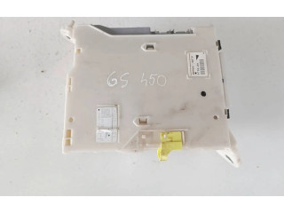 Pojistková skříňka 8273030B64, 0J250232 Lexus GS 300 350 430 450H 2010