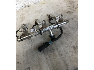 Топливная рампа 32257109 Volvo XC40 1.5