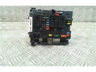 Pojistková skříňka Peugeot 807 2005