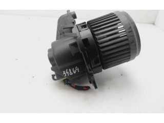 Вентилятор печки 272101005R Renault Captur