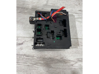 Блок предохранителей 31398003   Volvo XC90    