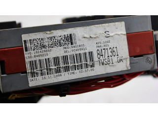 Блок предохранителей 9401802, 8471361 Volvo XC90