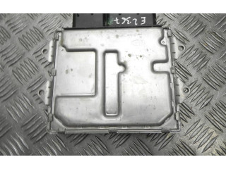 Блок управления двигателя 55258952, E2367   Fiat 500L