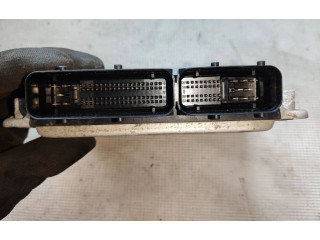 Блок управления двигателя 074906018AK, 0281010462   Volkswagen Transporter - Caravelle T4