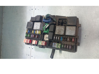 Turbodmychadlo Ящик предохранителей (комплект) Ford Mondeo Mk III