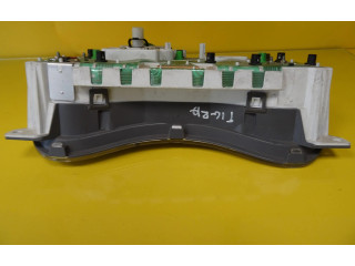 Спидометр (приборный щиток)     90386323, 81117761    Opel Tigra A 