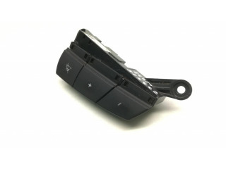 Кнопки рулевого колеса