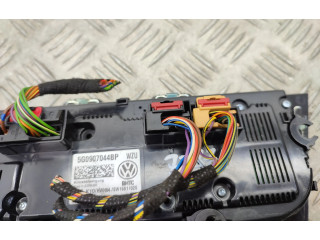 Блок управления климат-контролем 5G0907044BP, 3G1863042   Volkswagen PASSAT B8
