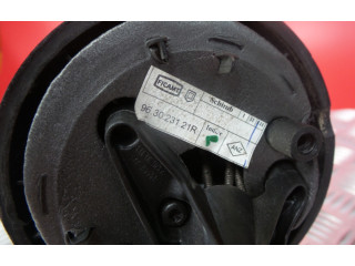 Зеркало электрическое Dacia Sandero 2008 - 2012 года