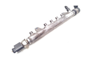 Топливная рампа 03L130089 Audi A3 S3 8P для двигателя CBBB