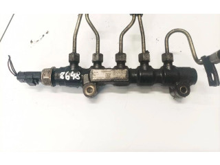 Топливная рампа 9654592680   Citroen C5  