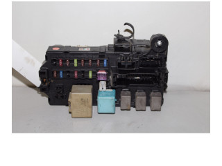 Блок предохранителей    Daihatsu Materia    