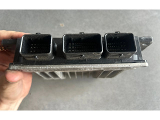 Блок управления двигателя 391024X520, R0410C045B KIA Sedona