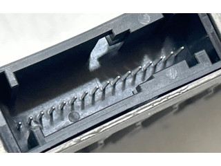 Датчик слепых зон A2139004831, 0D01833   Mercedes-Benz EQC