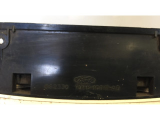 Přístrojová deska Ford Fiesta 1986 77FB10841AD