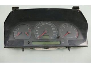 Панель приборов 9148926   Volvo S70  V70  V70 XC       