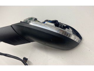 Зеркало электрическое Volkswagen Golf VIII 2019 - года