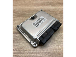Блок управления двигателем Блок управления 045906019G, 0281010220 Audi A2
