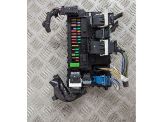 Блок предохранителей JU5T-15604-BEM Ford Ranger