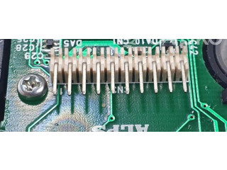 Ручка стеклоочистителей 30768101   Volvo XC90