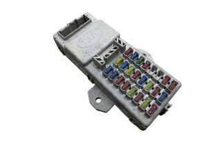 Блок предохранителей 911703E920 KIA Sorento