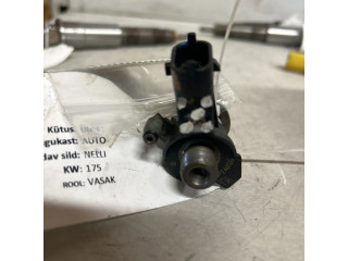 Vstřikovač 0445116033 Infiniti FX pro naftový motor 3.0