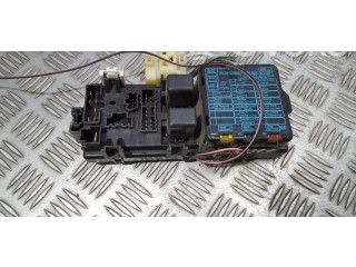 Блок предохранителей  MB818979   Mitsubishi Space Runner    