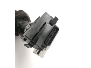 Ручка стеклоочистителей E532016 Mitsubishi ASX