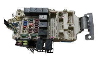 Блок предохранителей MR587655, G8C507M Mitsubishi Grandis