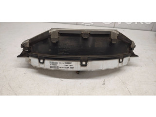 Панель приборов 9499671, 0195572   Volvo V70       