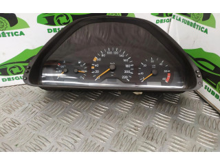 Přístrojová deska Mercedes-Benz C W202 88311256