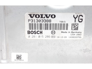 Блок управления двигателя 31303388, P31303388   Volvo V70