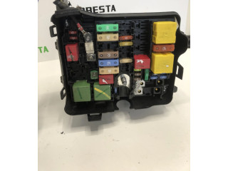 Блок предохранителей  9671924480   Peugeot 2008 I    