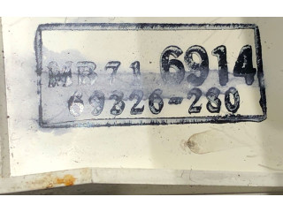 Přístrojová deska Mitsubishi Pajero 1988 MB716914