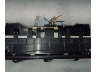 Блок управления климат-контролем 8XA820045A Audi A1