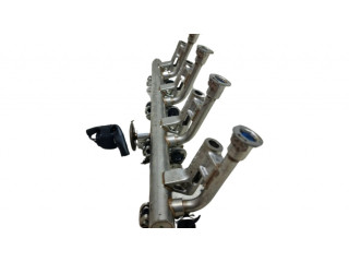 Топливная рампа DS7G9H487DD   Ford Kuga II 1.5 