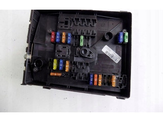 Блок предохранителей 1e010708503 Skoda Octavia Mk2 (1Z)