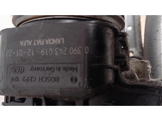 Моторчик дворников 50509396 Alfa Romeo Giulietta