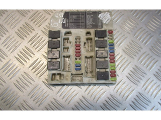 Pojistková skříňka Nissan Micra 2000