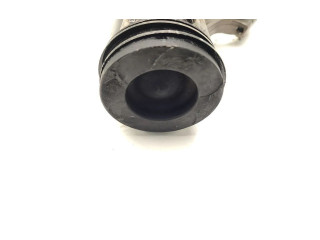  Поршень с шатуном M9R782 M9R782  Renault Trafic II (X83)  