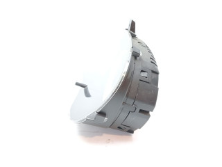 Панель приборов 5J0920810C   Skoda Fabia Mk2 (5J)       