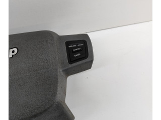 Подушка безопасности водителя P1CE761D5AA   Jeep Grand Cherokee (WK)