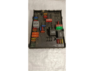 Pojistková skříňka 1K0937124K Volkswagen Caddy 2005