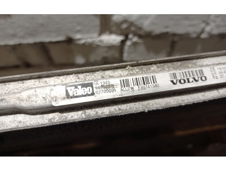 Интеркулер  30741580, 07709595   Volvo S60 
