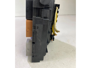 Блок предохранителей  9664055780, L11   Peugeot 207    