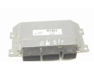 Блок управления двигателя 237102611S, 237105698R Dacia Duster