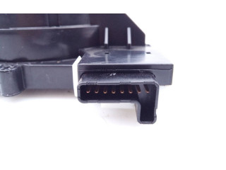 Подушка безопасности водителя 1K0959653C, E2-A1-36-2 Volkswagen Touran I