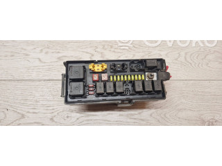 Блок предохранителей 04692084ab Jeep Grand Cherokee (WK)