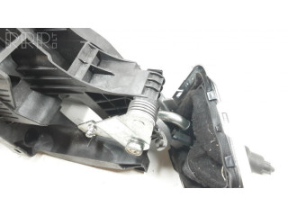 Механизм переключения передач (кулиса) (в салоне)