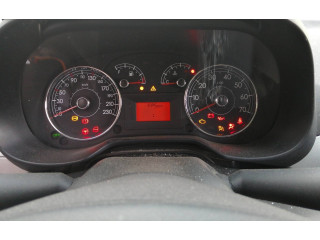 Панель приборов 52038991   Fiat Grande Punto       